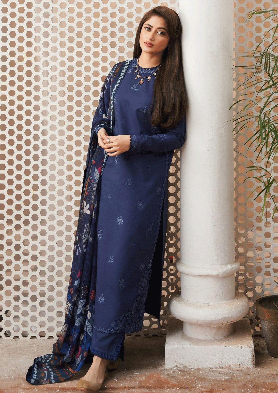 3 Piece Embroidered Unstitched Suit, Fabric Dhanak